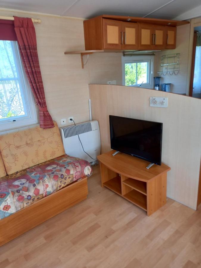 Mobilhome Nature Сен-Лоран-сюр-Мер Екстериор снимка