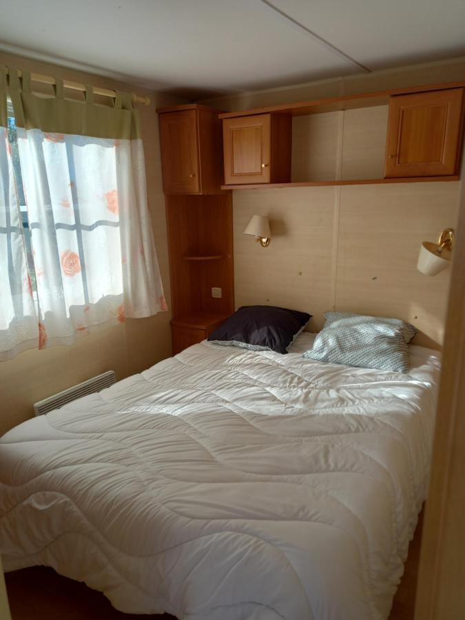 Mobilhome Nature Сен-Лоран-сюр-Мер Екстериор снимка